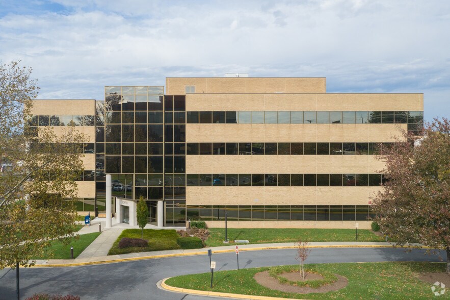More Photos Of 12850 Middlebrook Rd, Germantown Coworking Space