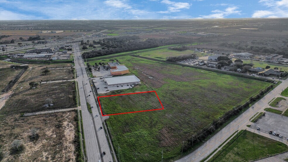 More Photos Of FM 2218 & Airport Blvd, Rosenberg Land For Sale