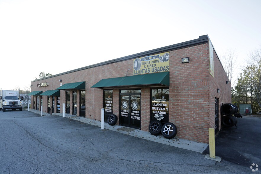 More Photos Of 2211 Riverside Pky, Lawrenceville Unknown For Lease