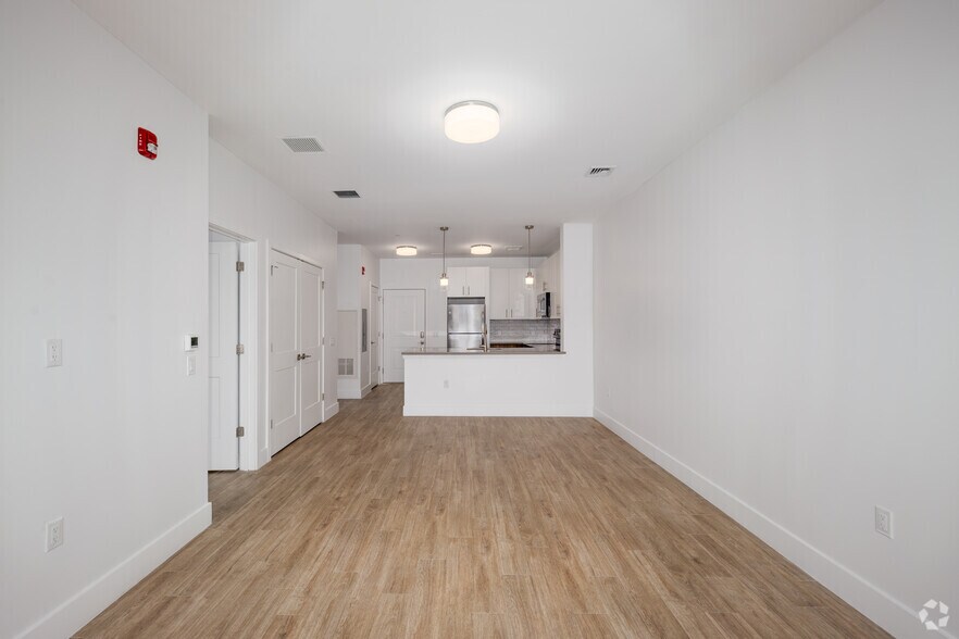More Photos Of 1 N Main St, Port Chester Apartments For Lease