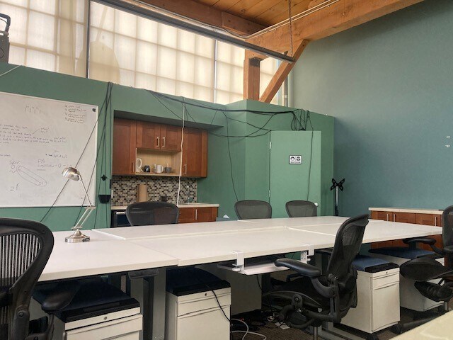 More Photos Of 1175-1195 Park Ave, Emeryville Showroom For Sale