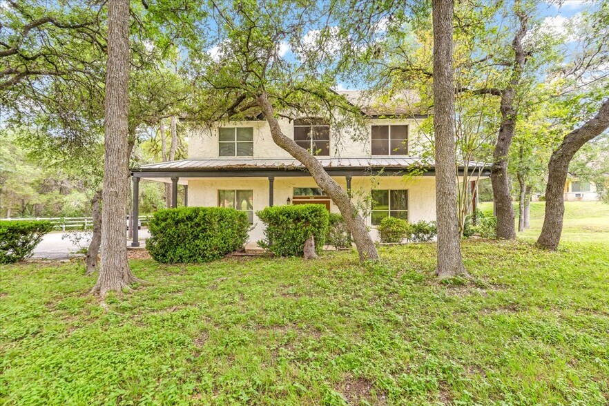 Primary Photo Of 18965 FM 2252, Garden Ridge Office For Sale