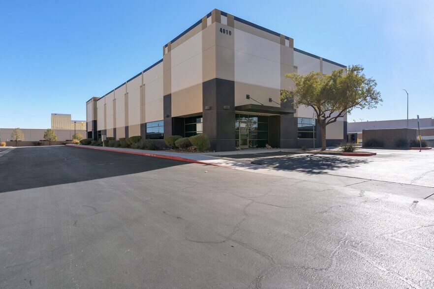 More Photos Of 4010 W Hacienda Ave, Las Vegas Unknown For Lease