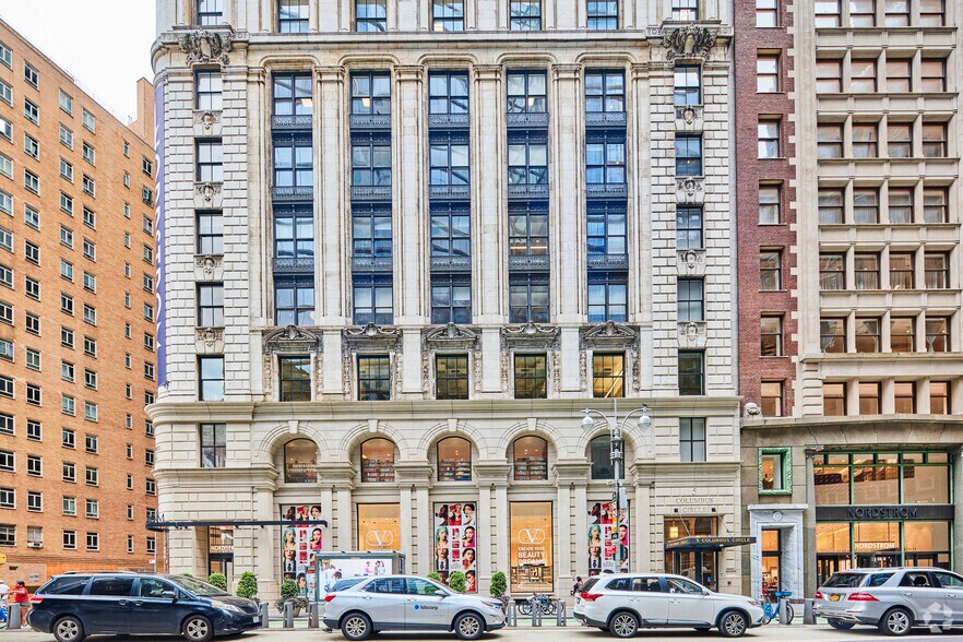 More Photos Of 5 Columbus Cir, New York Coworking Space