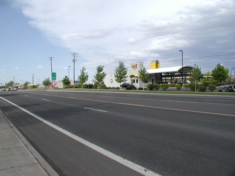 More Photos Of 3650 N Highway 97, Bend Land For Sale