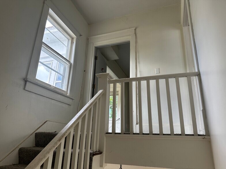 More Photos Of 320 S Morton Ave, Okmulgee Apartments For Sale