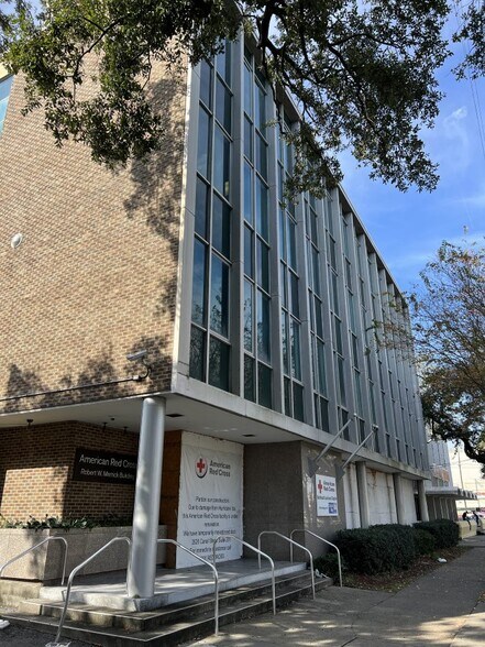 More Photos Of 2640 Canal St, New Orleans Office For Sale