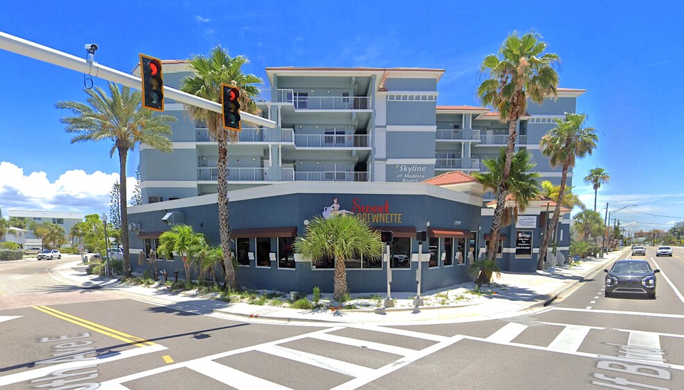 Primary Photo Of 13999 Gulf Blvd, Madeira Beach Hotel For Lease