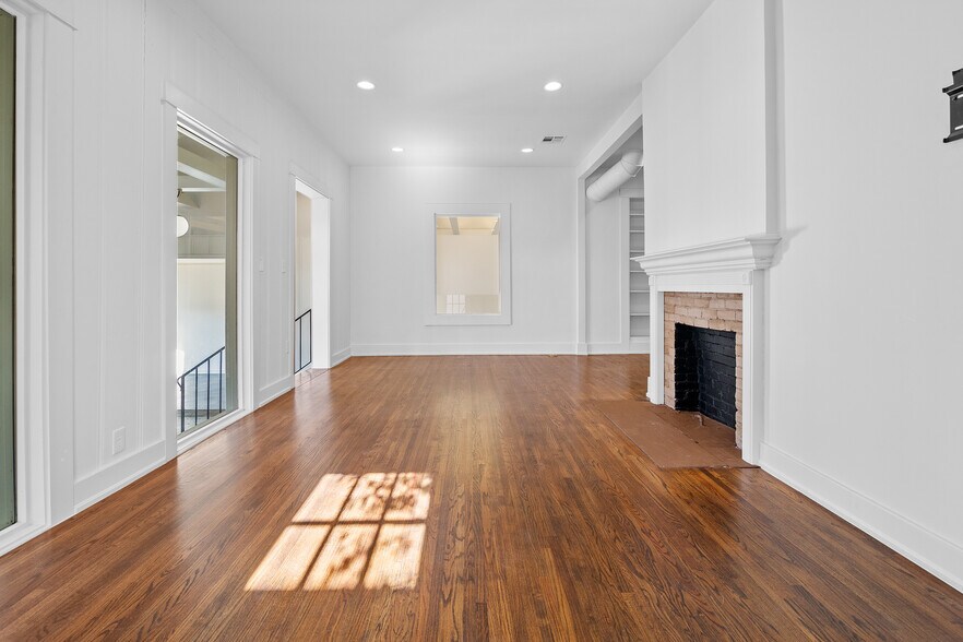 More Photos Of 1637 S Boston Ave, Tulsa Loft Creative Space For Lease