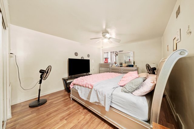 More Photos Of 10139 S Western Ave, Chicago Office For Sale