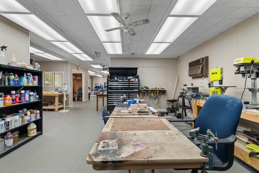 More Photos Of 7000 Manchester Rd, Canal Fulton Office For Sale