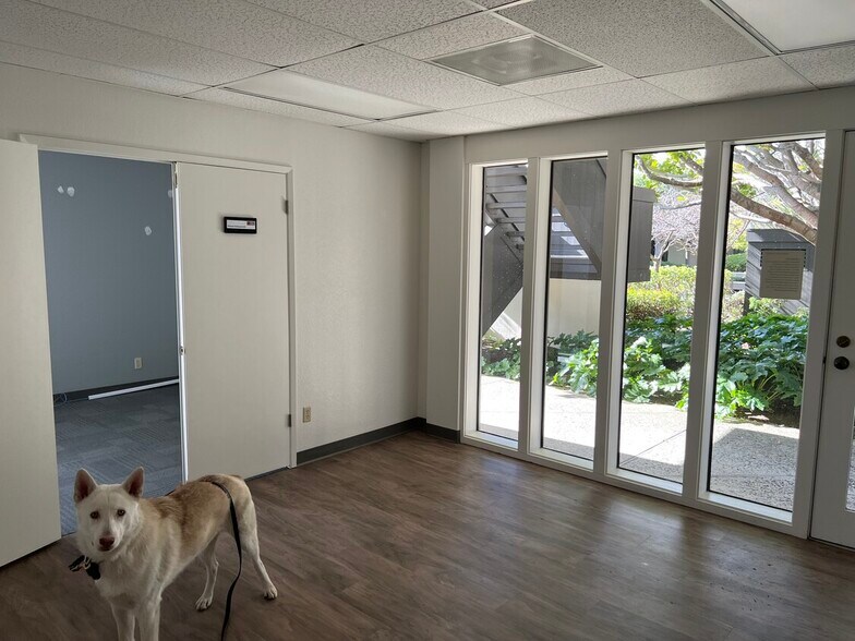 More Photos Of 26607-26625 Carmel Center Pl, Carmel Medical For Lease