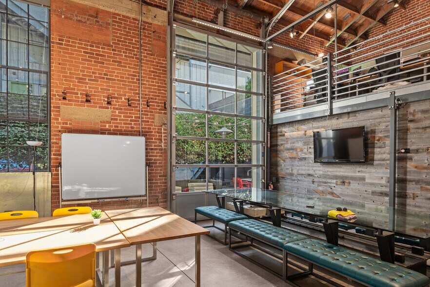 More Photos Of 1025-1045 F St, San Diego Loft Creative Space For Lease