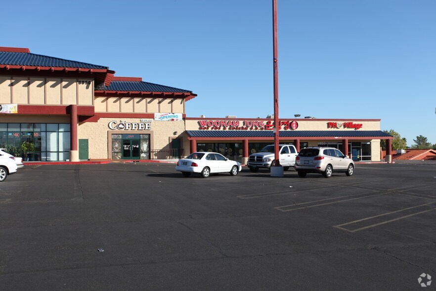 Primary Photo Of 6820 Spring Mountain Rd, Las Vegas General Retail For Lease