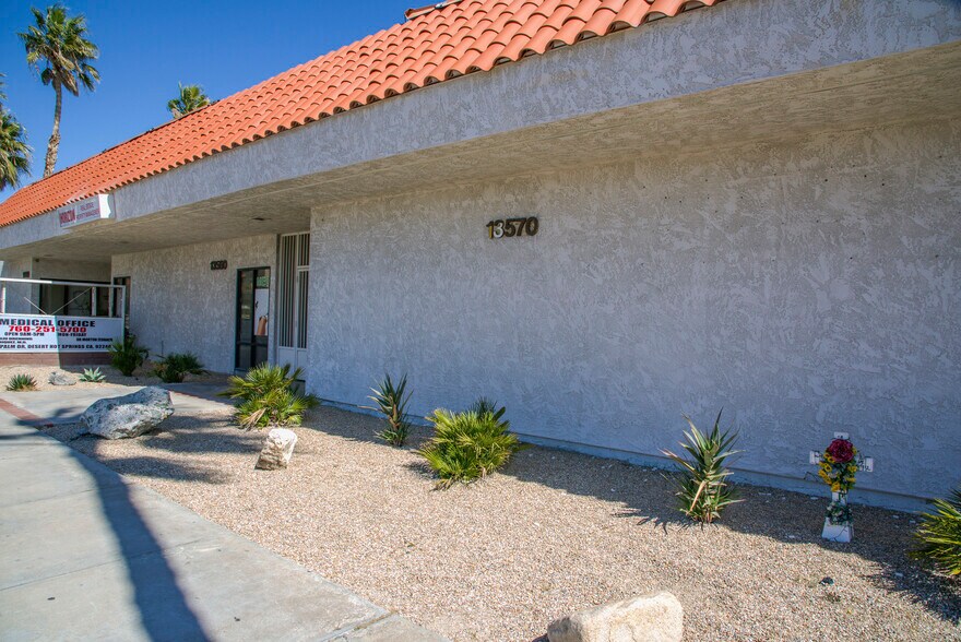 More Photos Of 13550-13570 Palm Dr, Desert Hot Springs Medical For Lease