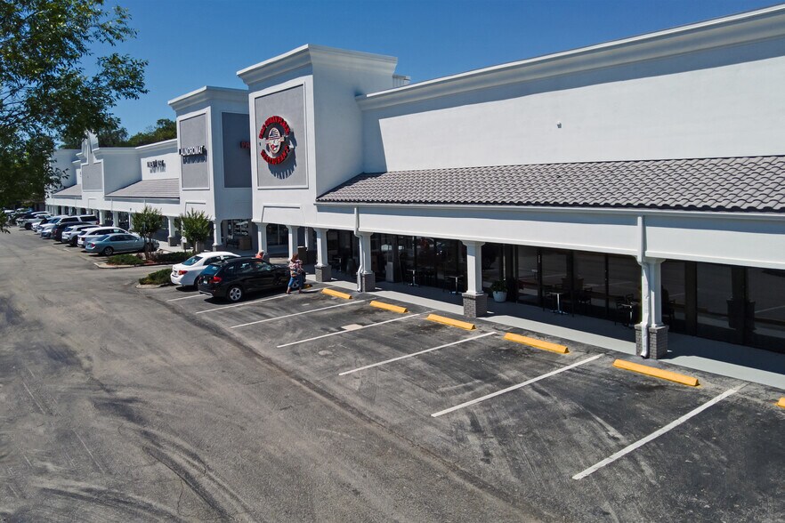 More Photos Of 2106-2186 Park Ave, Orange Park Unknown For Lease