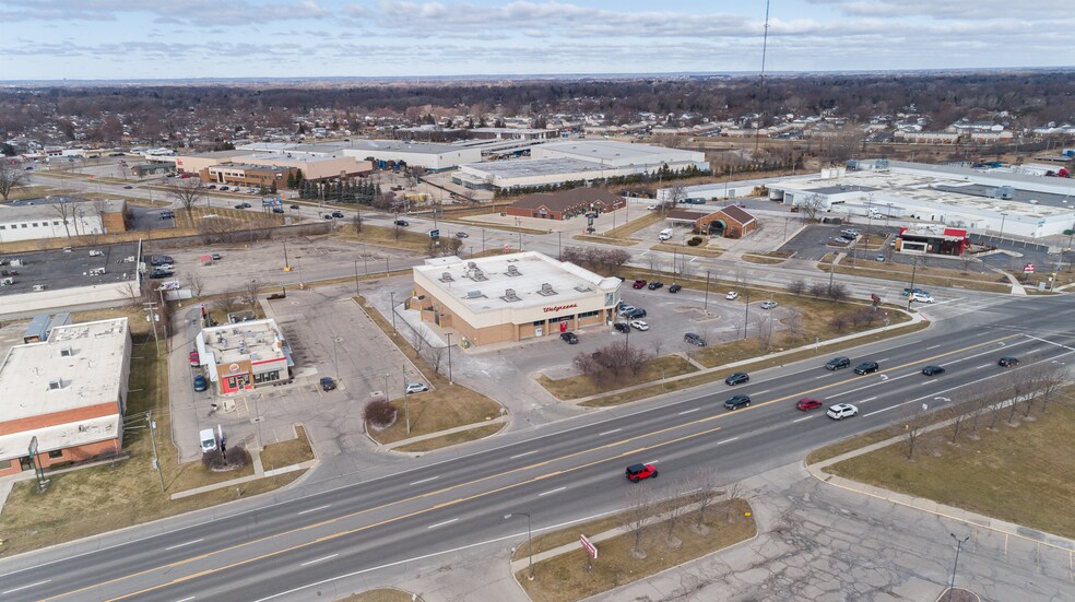 More Photos Of 34899 Groesbeck Hwy, Clinton Township Drugstore For Sale