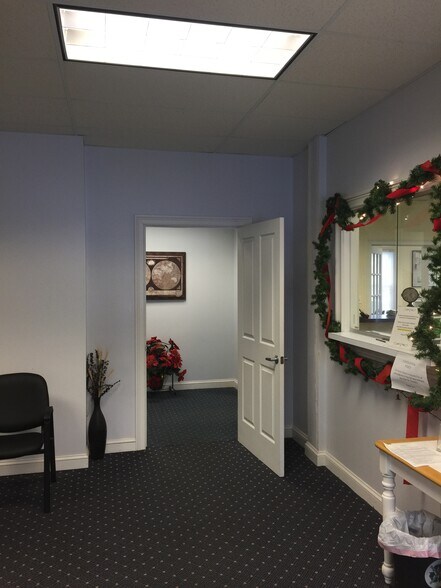 More Photos Of 51 Grove St, Chester Office For Lease