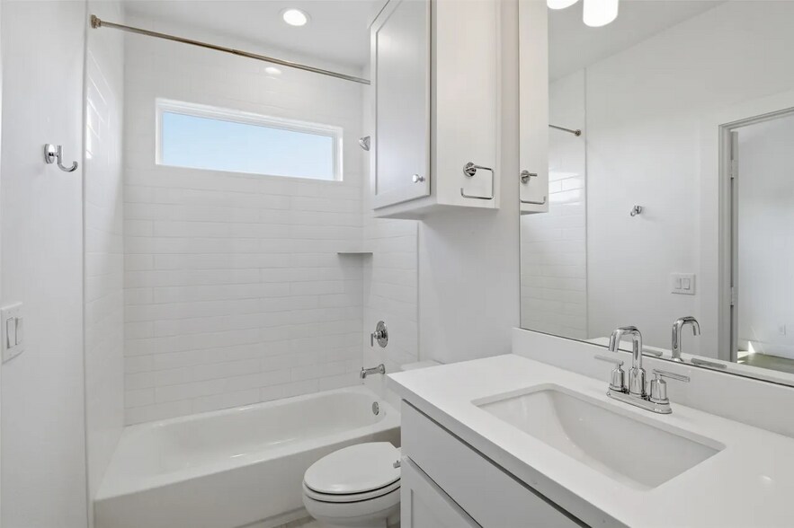 More Photos Of 6345 Richmond Ave, Dallas Apartments For Sale
