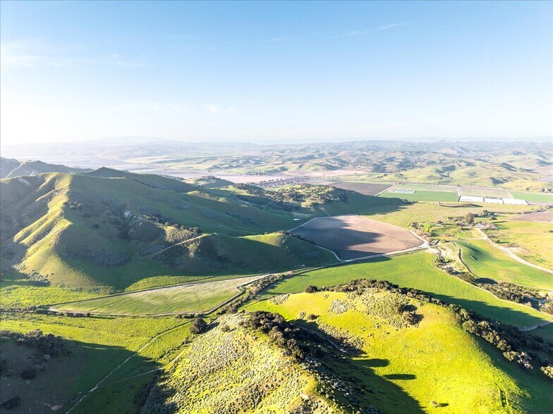 More Photos Of 9451 Batchelder Rd, Los Alamos Land For Sale