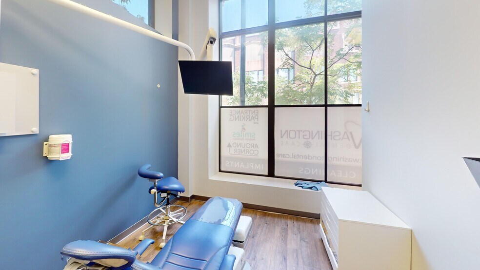 More Photos Of 1229 W Washington Blvd, Chicago Office For Lease