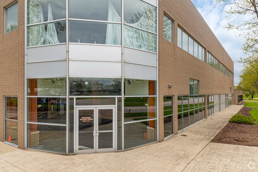 Primary Photo Of 2595 Ogden Ave, Lisle General Retail For Sale