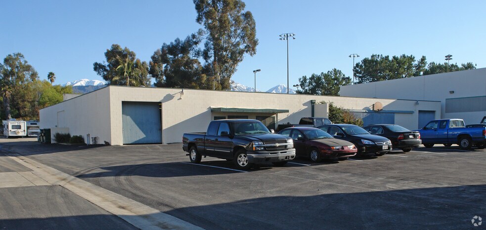More Photos Of 1415 Palomares St, La Verne Warehouse For Lease