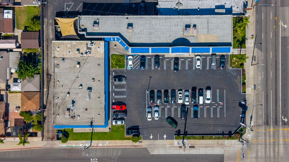 More Photos Of 15715-15721 S Crenshaw Blvd, Gardena Storefront For Sale