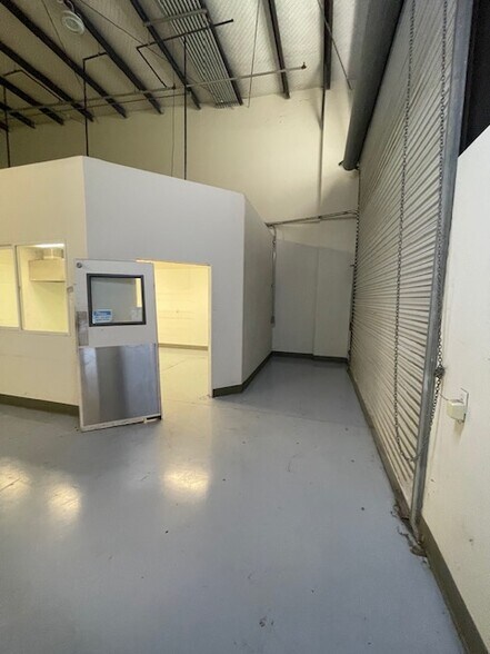 More Photos Of 503 Bangs Ave, Modesto Warehouse For Lease