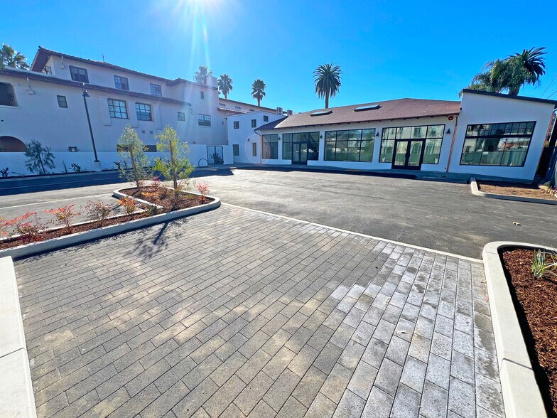 More Photos Of 433 Chapala St, Santa Barbara Storefront Retail Office For Lease