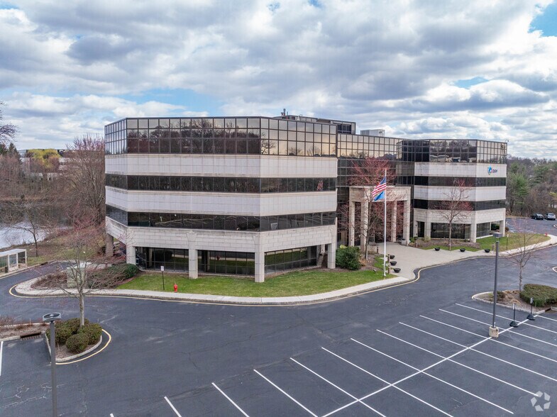 More Photos Of 45 Waterview Blvd, Parsippany Office For Lease