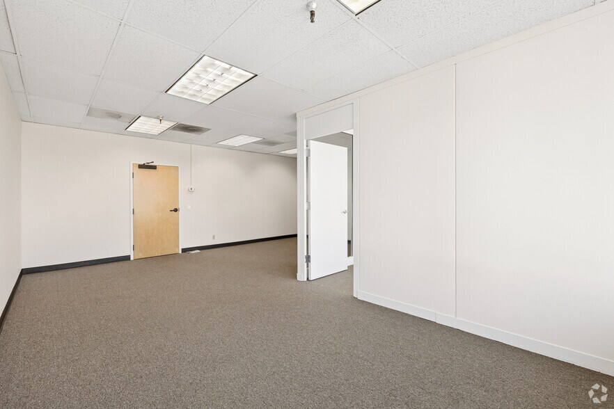 More Photos Of 831-839 Mitten Rd, Burlingame Office For Sale