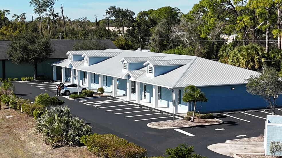 More Photos Of 942 Tamiami Trl, Port Charlotte Office For Lease