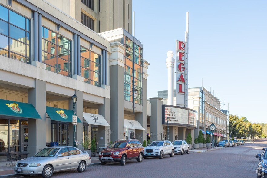 More Photos Of 199 E Montgomery Ave, Rockville Storefront For Lease