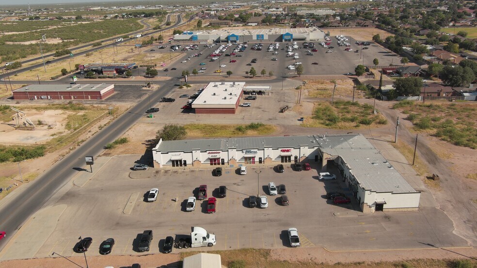 More Photos Of 2260 Linda Ave, Odessa Storefront For Lease