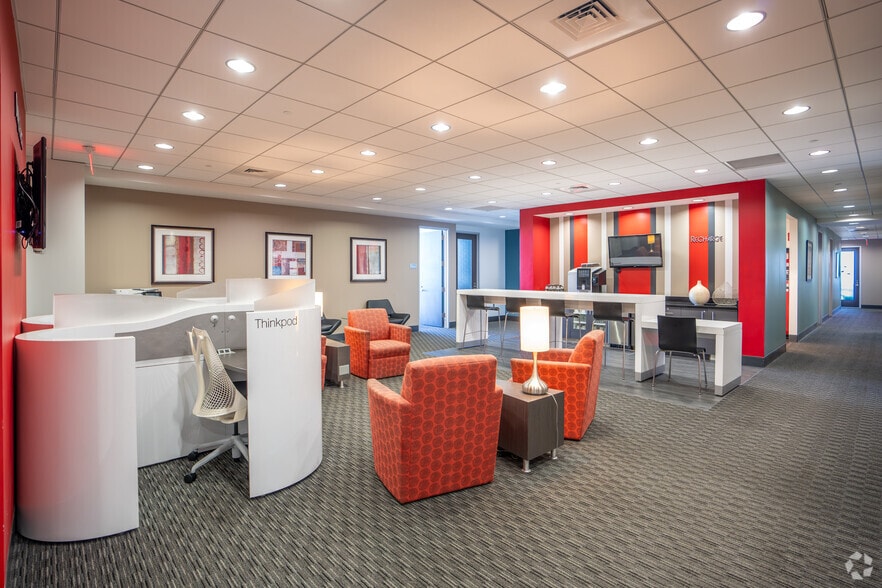 More Photos Of 445 Dexter Ave, Montgomery Coworking Space