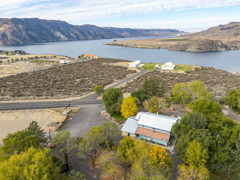 More Photos Of 44892 State Route 21 N, Wilbur Trailer Camper Park For Sale