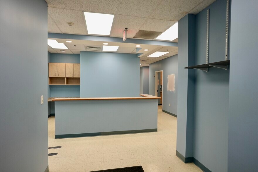 More Photos Of 1340 Belmont St, Brockton Medical For Lease