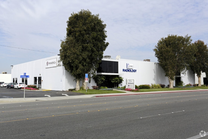 More Photos Of 7261-7277 Murdy Cir, Huntington Beach Unknown For Lease