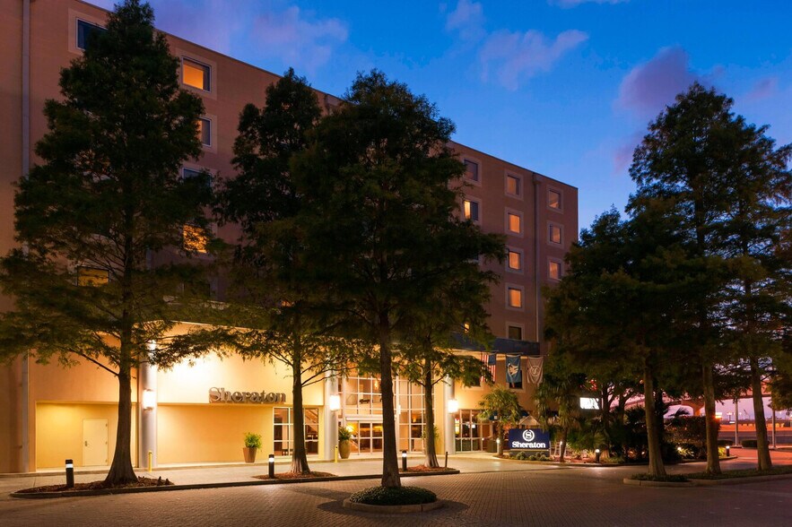 More Photos Of 4 Galleria Blvd, Metairie Hotel For Sale