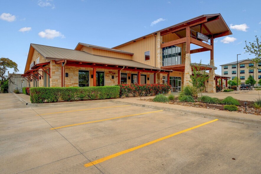 More Photos Of 333 US HWY 290 E, Dripping Springs Unknown For Lease