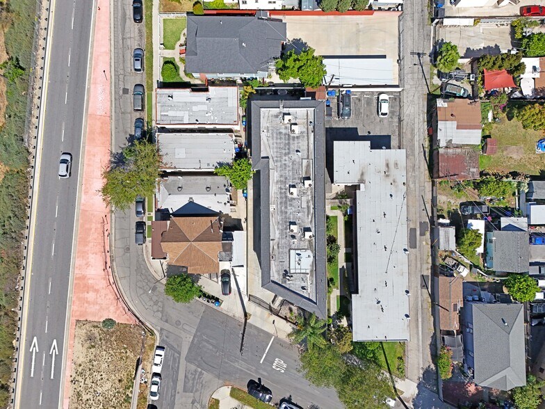 More Photos Of 2109 Manitou Ave, Los Angeles Apartments For Sale