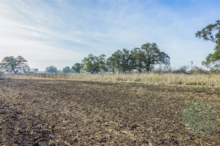 More Photos Of 600 NW River rd, Martindale Land For Sale