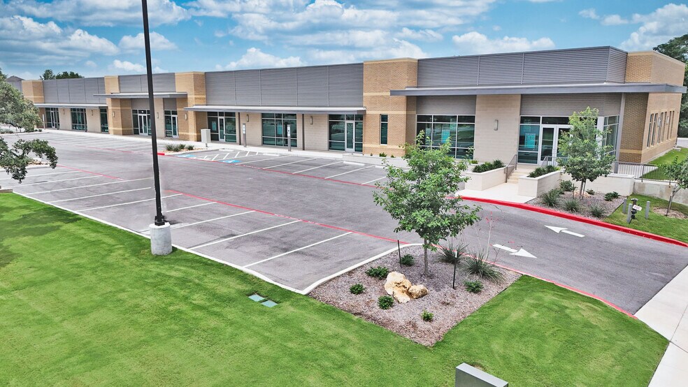 Primary Photo Of 18 Borgfeld Rd, Cibolo Storefront Retail Office For Lease