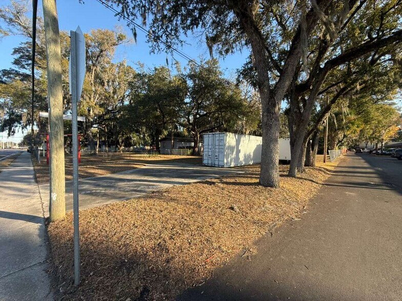 More Photos Of 2013 Jammes Rd, Jacksonville Land For Lease