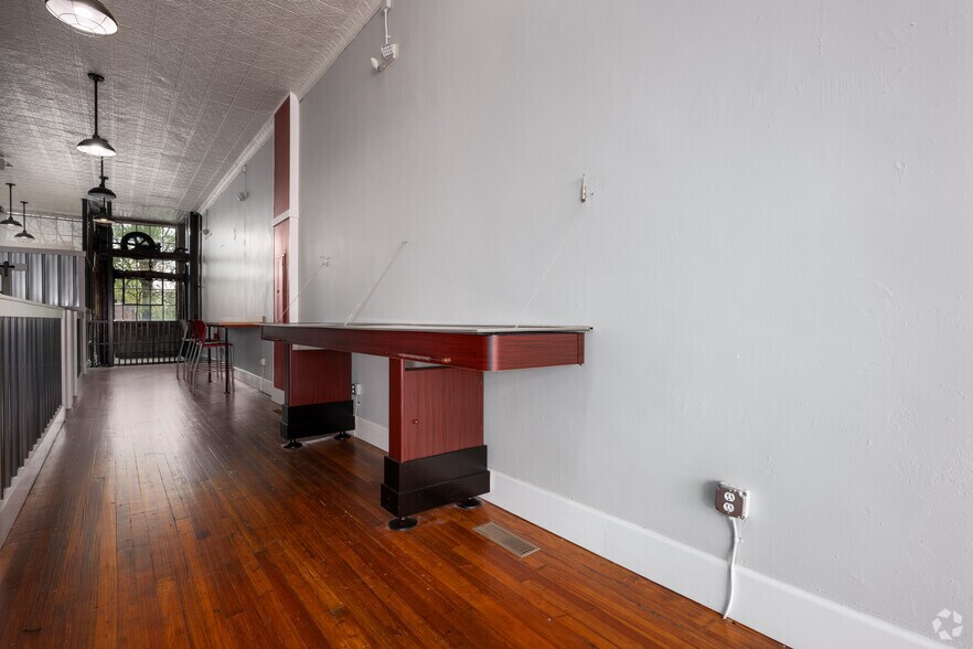 More Photos Of 705 N Main St, Winston-Salem Storefront Retail Office For Sale