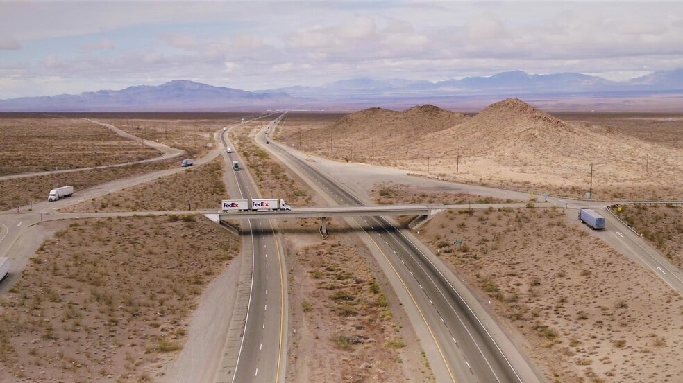 More Photos Of I-40 and Historic Route 66, Essex Land For Sale