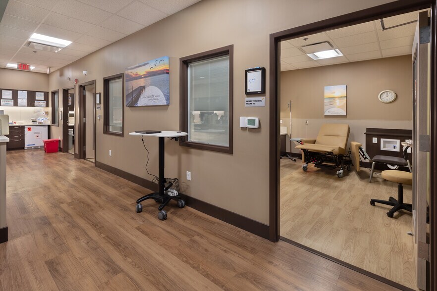 More Photos Of 246 Eastern Blvd, Hagerstown Medical For Sale