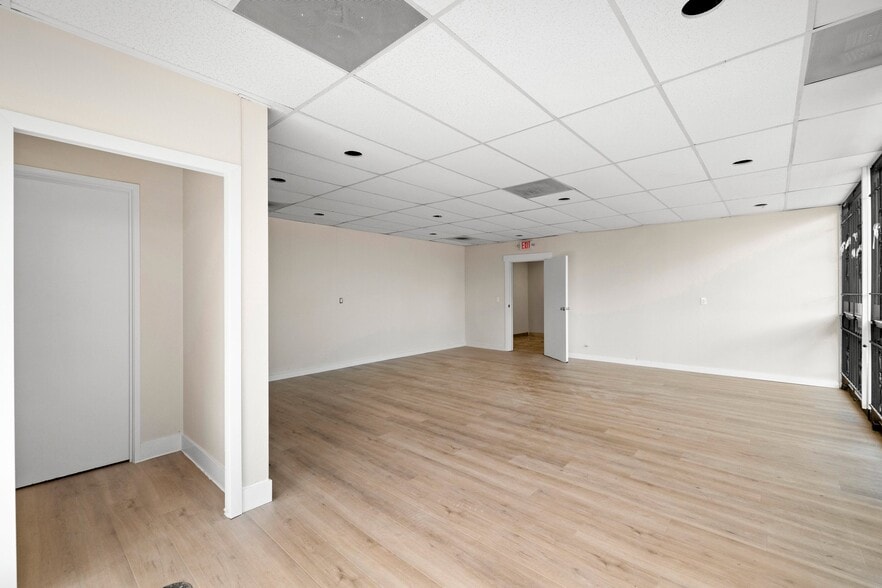 More Photos Of 5601 NE Martin Luther King Jr Blvd, Portland Freestanding For Lease