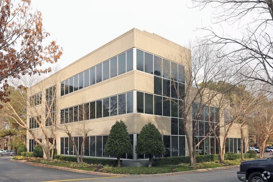 More Photos Of 2877 Guardian Ln, Virginia Beach Office For Lease